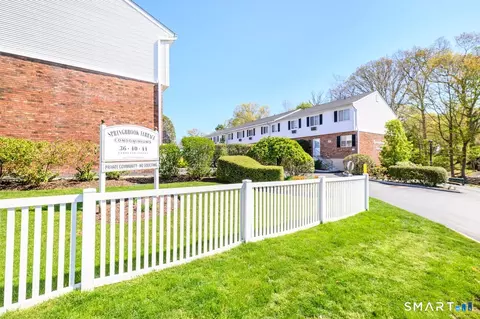 40 Cerretta St #16D, Stamford, CT 06907