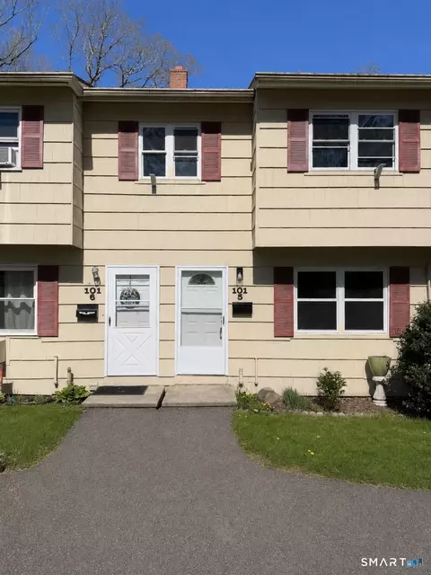 101 Ridge Rd #5, Naugatuck, CT 06770