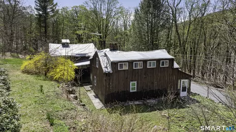 34 Hannifin Rd, Winchester, CT 06098
