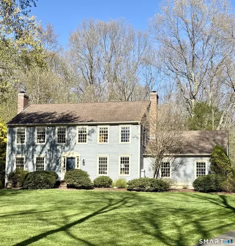 1094 Hopewell Rd, Glastonbury, CT 06073