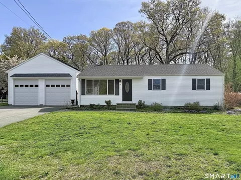 55 Field Rd, Cromwell, CT 06416