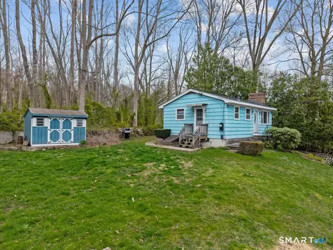 Exterior - 7 Myrtle Rd, Griswold, CT 06351 photo 3 of 5