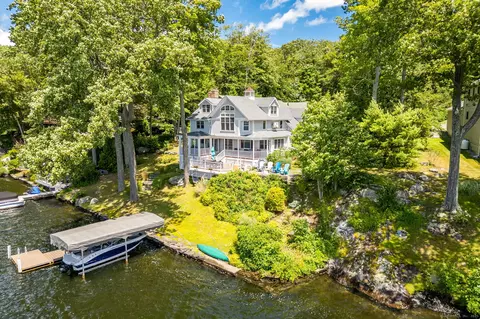 424 E Wakefield Blvd, Winchester, CT 06098