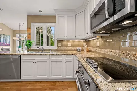 Kitchen - 49 Georges Ln, Monroe, CT 06468 photo 3 of 3