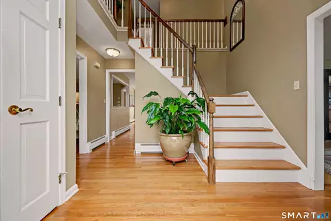 Entry Way - 49 Georges Ln, Monroe, CT 06468 photo 1 of 1