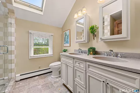 Bath - 49 Georges Ln, Monroe, CT 06468 photo 2 of 3