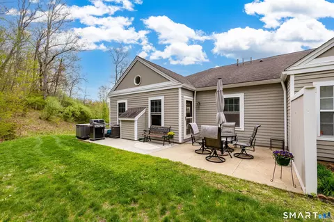 Exterior - 54 Elizabeth Cir #54, Sandy Hook, CT 06482 photo 4 of 11