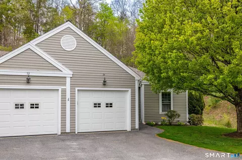 Exterior - 54 Elizabeth Cir #54, Sandy Hook, CT 06482 photo 2 of 11