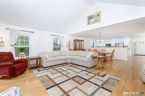Other - 54 Elizabeth Cir #54, Sandy Hook, CT 06482 photo 1 of 10