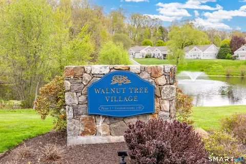 View/Area - 54 Elizabeth Cir #54, Sandy Hook, CT 06482 photo 1 of 1