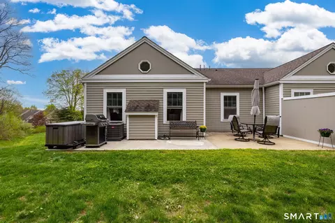 Exterior - 54 Elizabeth Cir #54, Sandy Hook, CT 06482 photo 5 of 11