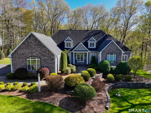 37 Hanover Fields Rd, Glastonbury, CT 06033