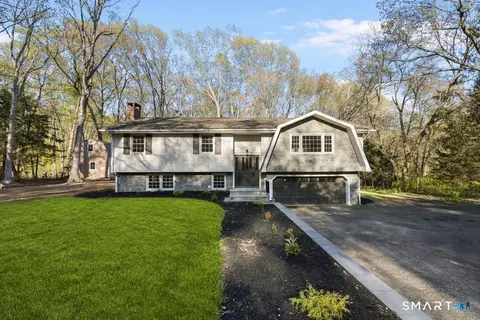 507 Little Meadow Rd, Guilford, CT 06437