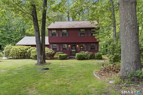 8 Cypress Way, Niantic, CT 06357