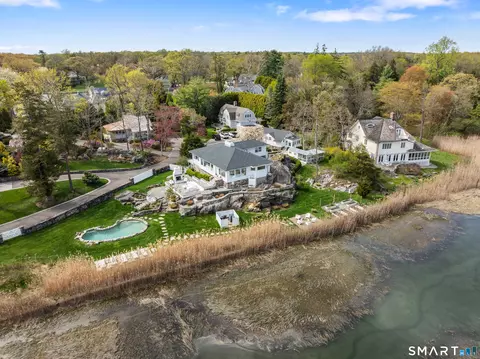 13 Edgehill Dr, Darien, CT 06820