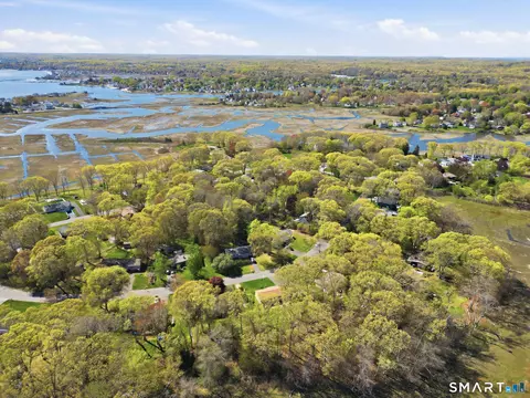 View/Area - 14 Cedarwood Ln, Old Saybrook, CT 06475 photo 3 of 5
