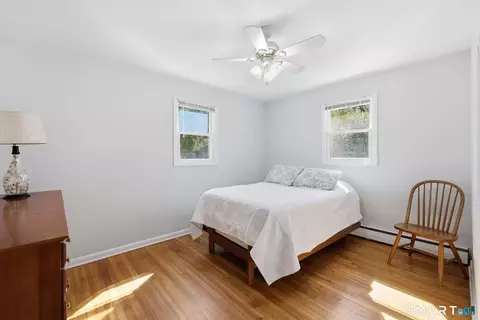 Bedroom - 14 Cedarwood Ln, Old Saybrook, CT 06475 photo 5 of 6