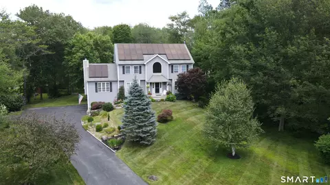 51 Milltown Rd, Danbury, CT 06811