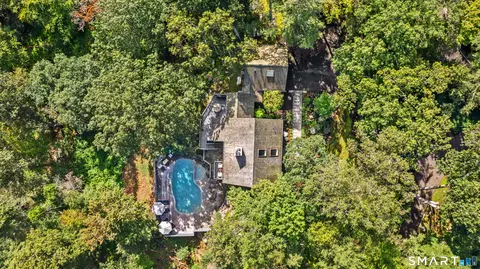 129 Davis Hill Rd, Weston, CT 06883