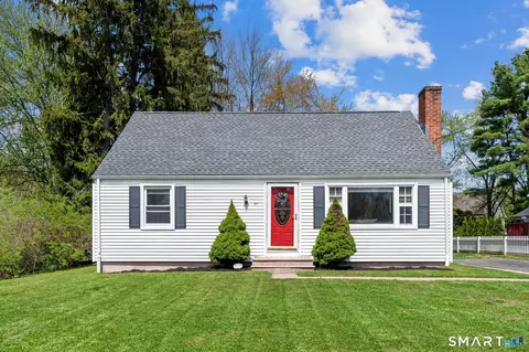 97 Benton Ln, Glastonbury, CT 06033