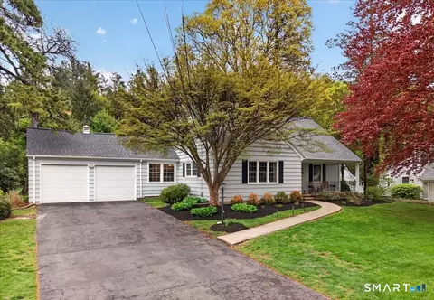 54 Jackson Rd, Hamden, CT 06517