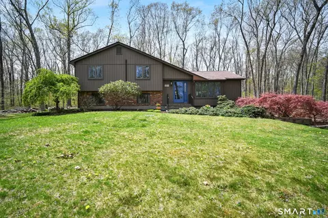 67 Dickinson Rd, Marlborough, CT 06447
