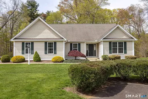 50 Summerwood Ln #50, South Windsor, CT 06074