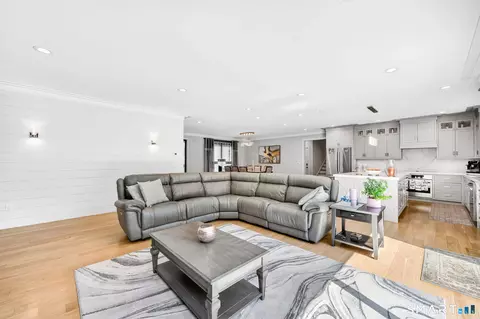 Living - 99 Mesa Dr, Bethany, CT 06524 photo 1 of 2