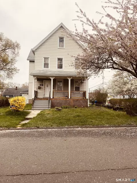 10 Graham St, Stratford, CT 06615