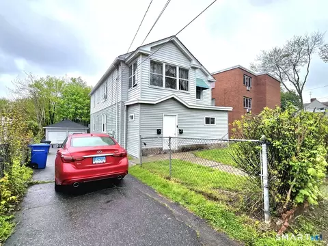 210 Hillside Ave, Hartford, CT 06106