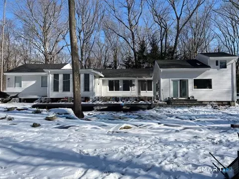 24 N Calvin Rd, Weston, CT 06883