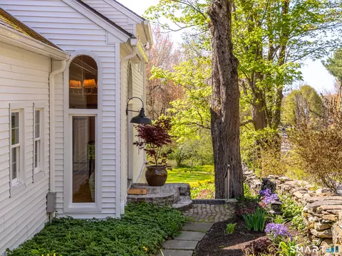 Exterior - 98 Carmel Hill Rd N, Bethlehem, CT 06751 photo 2 of 11