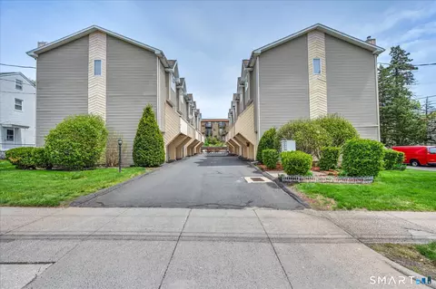 485 High St #C, New Britain, CT 06053