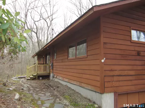 58 Candide Ln, Mansfield, CT 06268