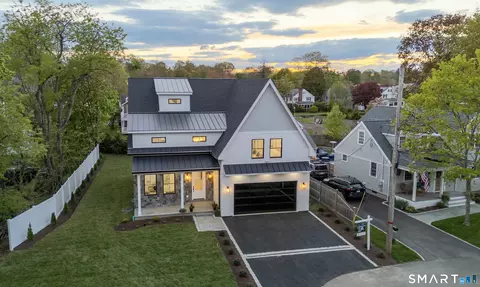 57 Beaumont Pl, Fairfield, CT 06824