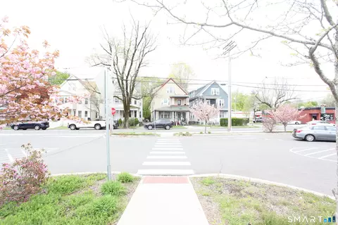 Undisclosed, New Haven, CT 06515