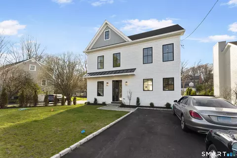 32 Hale St, Westport, CT 06880