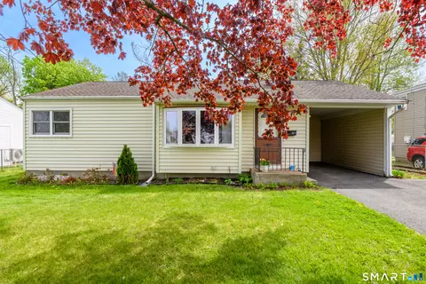 Exterior - 81 Crystal St, Wethersfield, CT 06109 photo 3 of 13