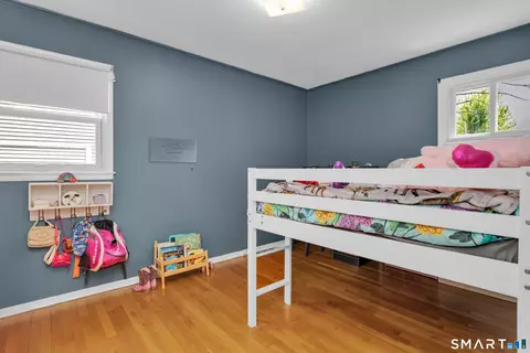 Bedroom - 81 Crystal St, Wethersfield, CT 06109 photo 3 of 6