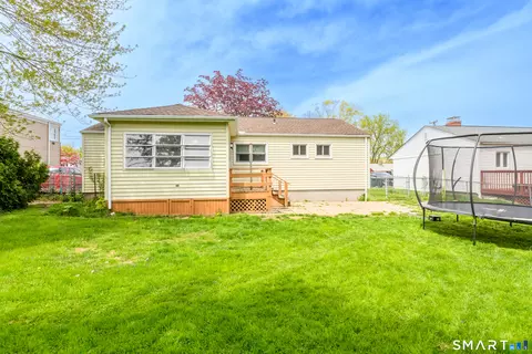 Other - 81 Crystal St, Wethersfield, CT 06109 photo 2 of 7