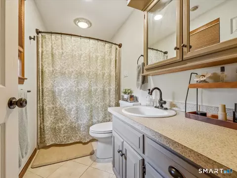 Bath - 128 Spring Rd, North Haven, CT 06473 photo 1 of 2
