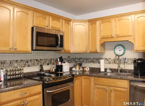 1101 Cromwell Hills Dr #1101, Cromwell, CT 06416