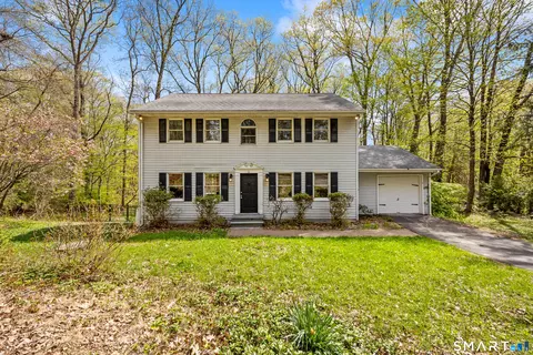 50 Shortwoods Rd, New Fairfield, CT 06812