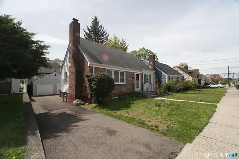 113 Clark St, Bridgeport, CT 06606