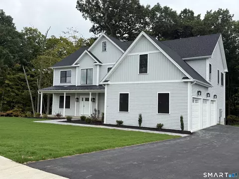 15 Melrose Dr, Cheshire, CT 06410