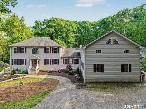 25 Macintosh Dr # -1, Oxford, CT 06478