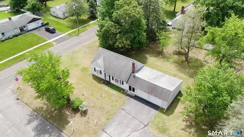 View/Area - 5 Pershing Rd, Windsor Locks, CT 06096 photo 2 of 3