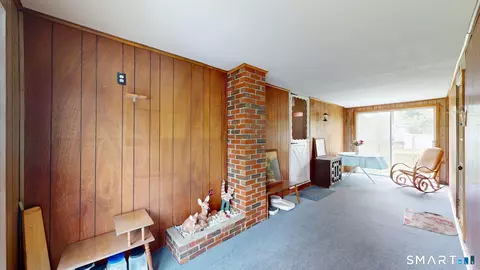 Entry Way - 5 Pershing Rd, Windsor Locks, CT 06096 photo 1 of 2