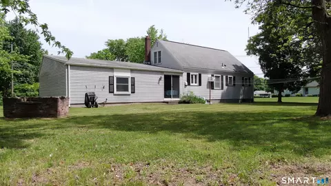 Exterior - 5 Pershing Rd, Windsor Locks, CT 06096 photo 3 of 3