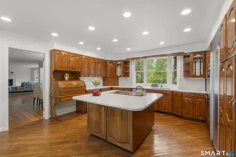 Kitchen - 73 Wolfpit Rd, Wilton, CT 06897 photo 1 of 2